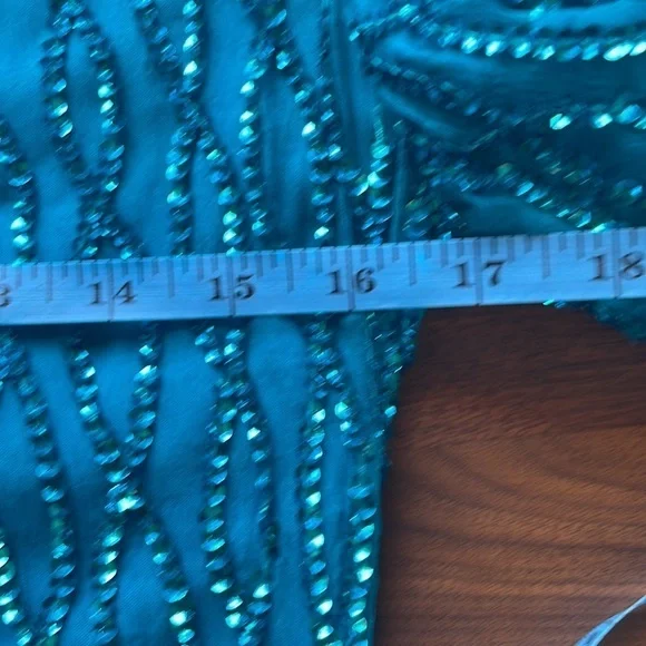 VINTAGE TEAL SEQUIN SPARKLY SHIFT DRESS.‎ Size 6 - Picture 8 of 10